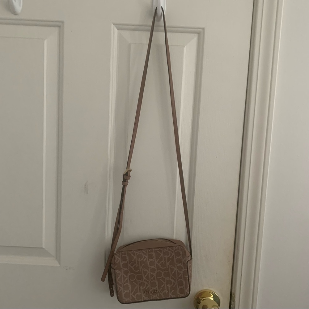 Calvin Klein crossbody purse